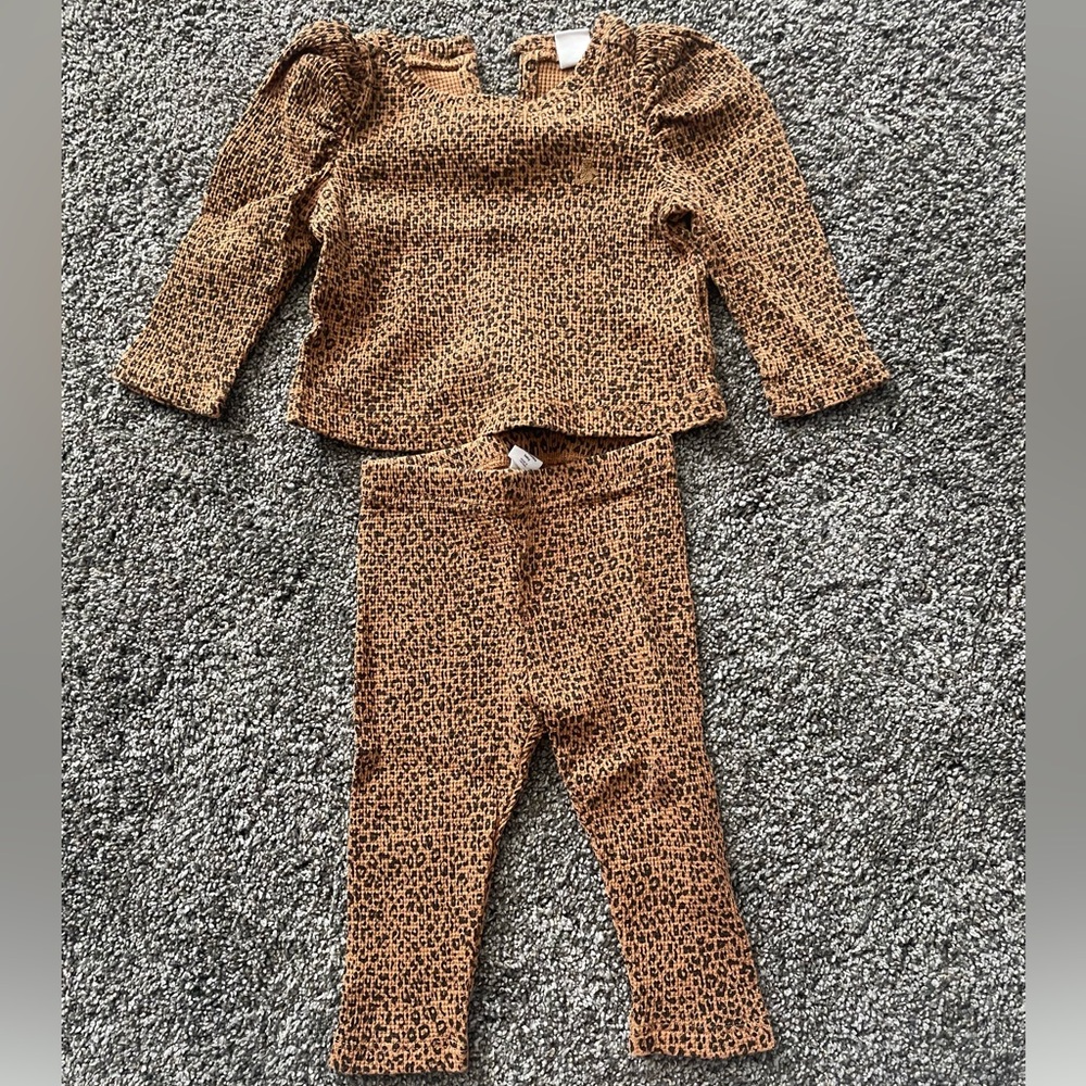 GAP Leopard Print Baby Outfit